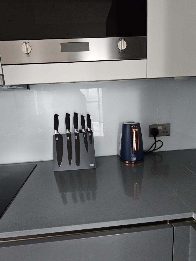 2 Bed Luxurious Apartments Canary Wharf London Eksteriør bilde